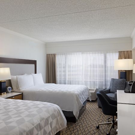 Holiday Inn Clark - Newark By Ihg Exterior foto