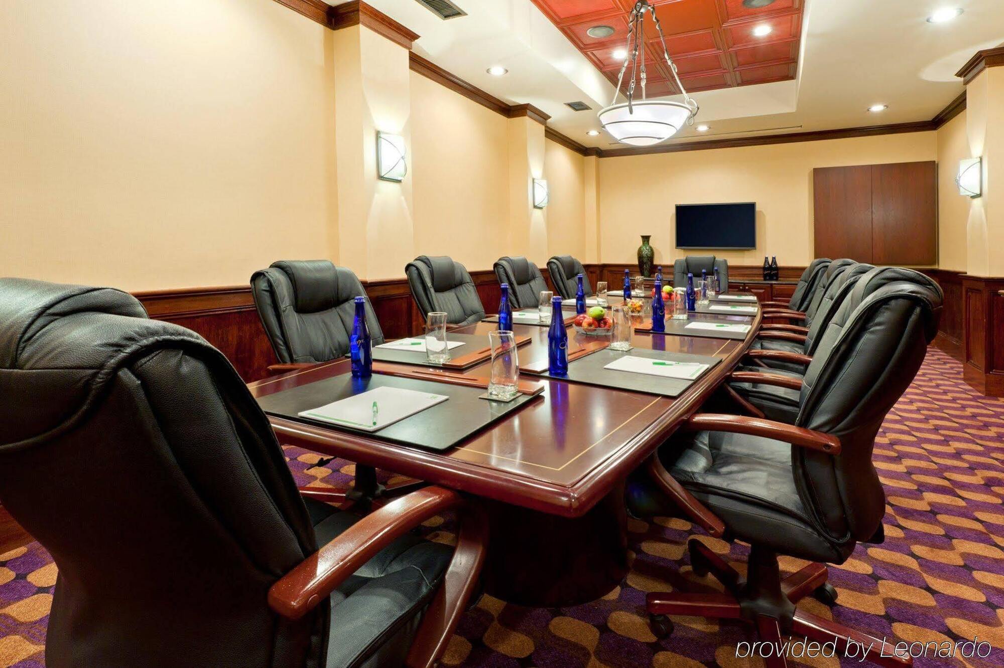 Holiday Inn Clark - Newark By Ihg Exterior foto